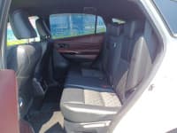Vehicle SU00000463 thumbnail 23