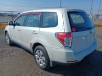 Vehicle SU00000833 thumbnail 4