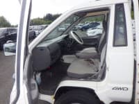 Vehicle SU00000925 thumbnail 18