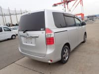 Vehicle SU00001079 thumbnail 6