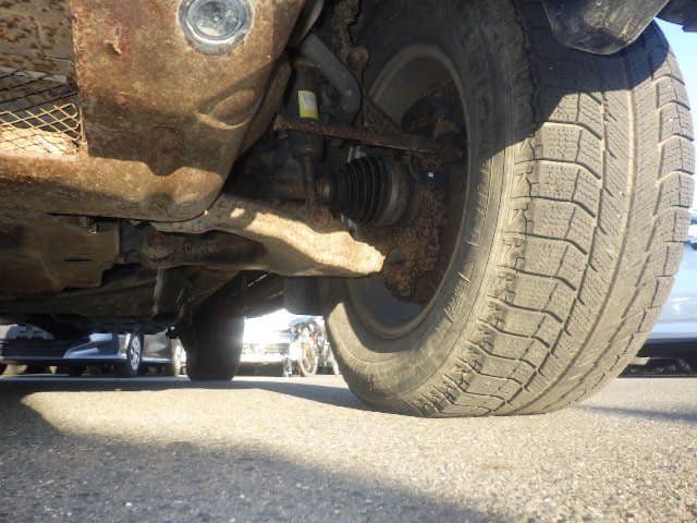 Vehicle SU00001071 large view 15