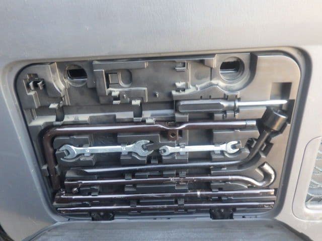 Vehicle SU00001071 large view 33