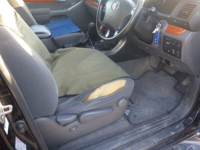 Vehicle SU00001071 large view 20