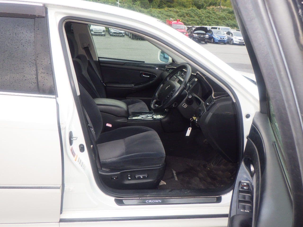 Vehicle SU00001124 large view 20