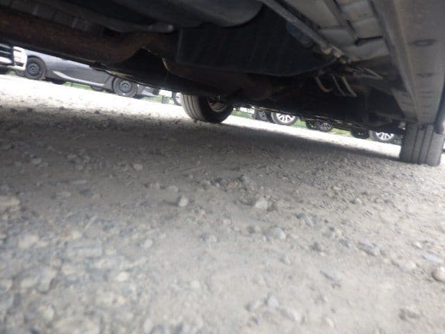 Vehicle SU00001077 large view 19