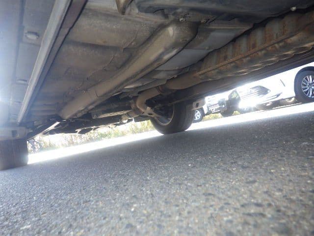 Vehicle SU00001177 large view 19