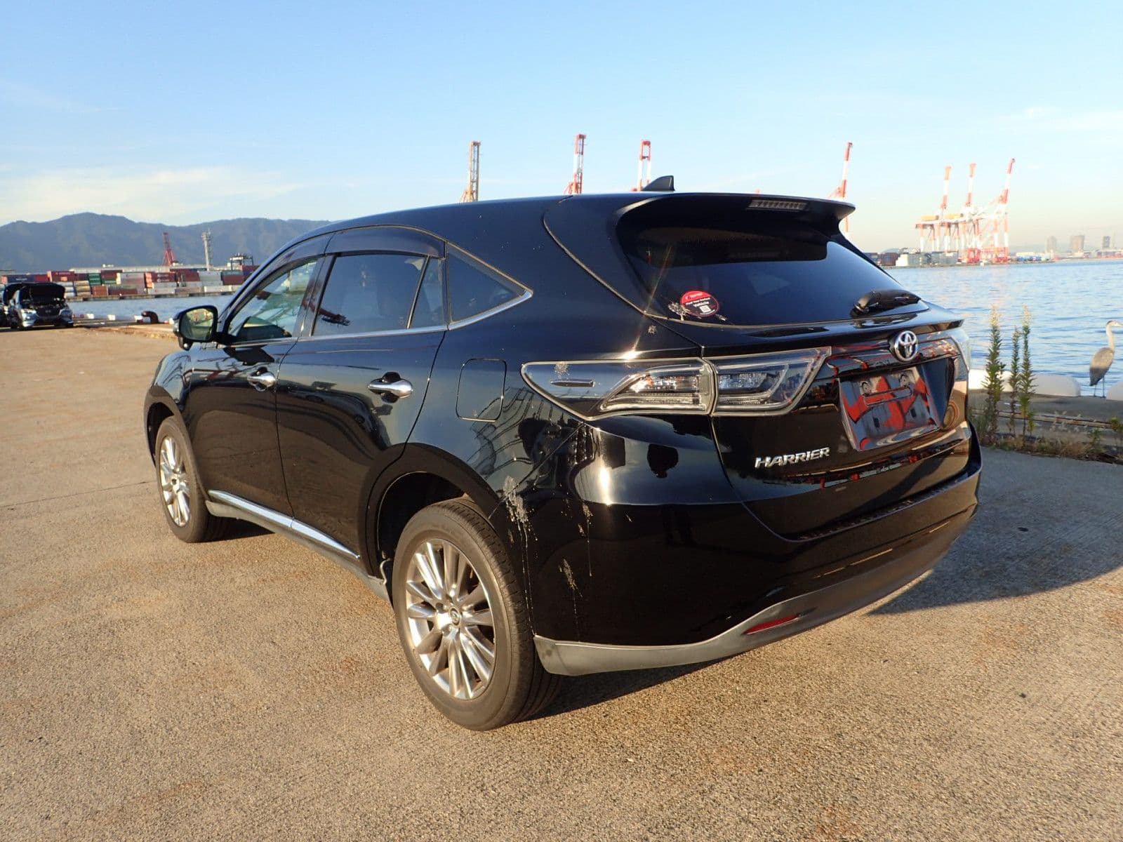 Vehicle SU00001128 large view 4