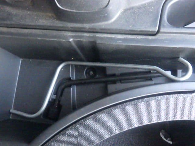 Vehicle SU00001157 large view 36