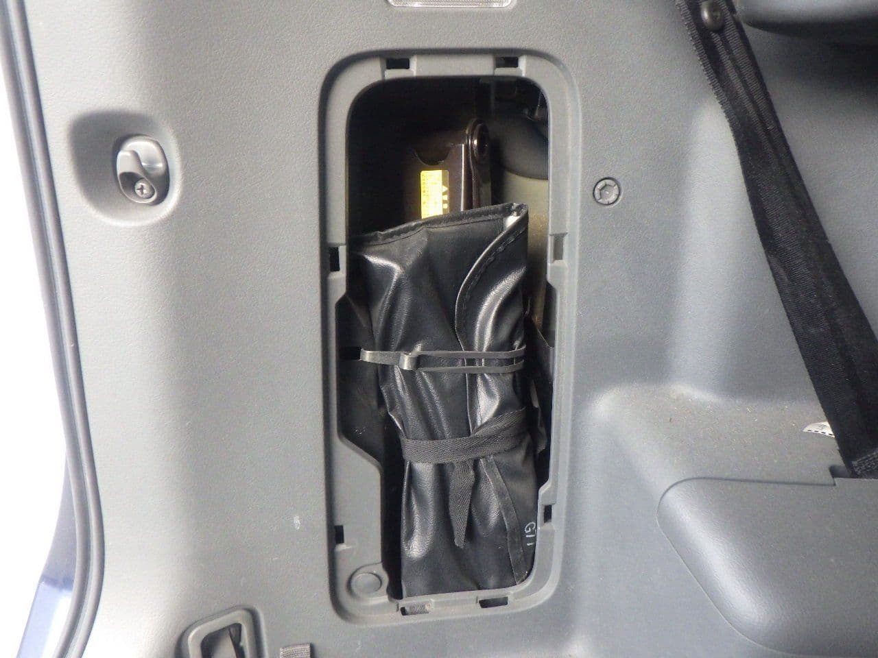 Vehicle SU00001159 large view 37