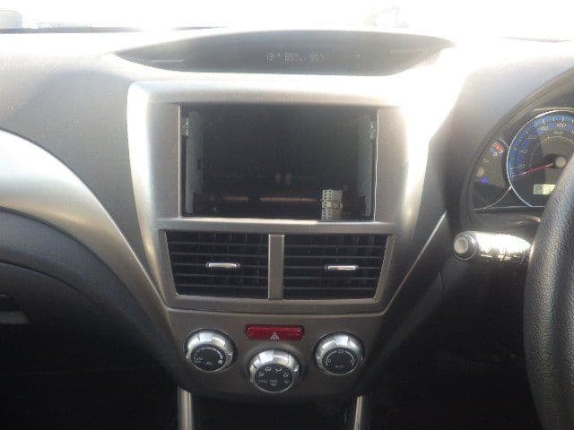 Vehicle SU00001155 large view 31