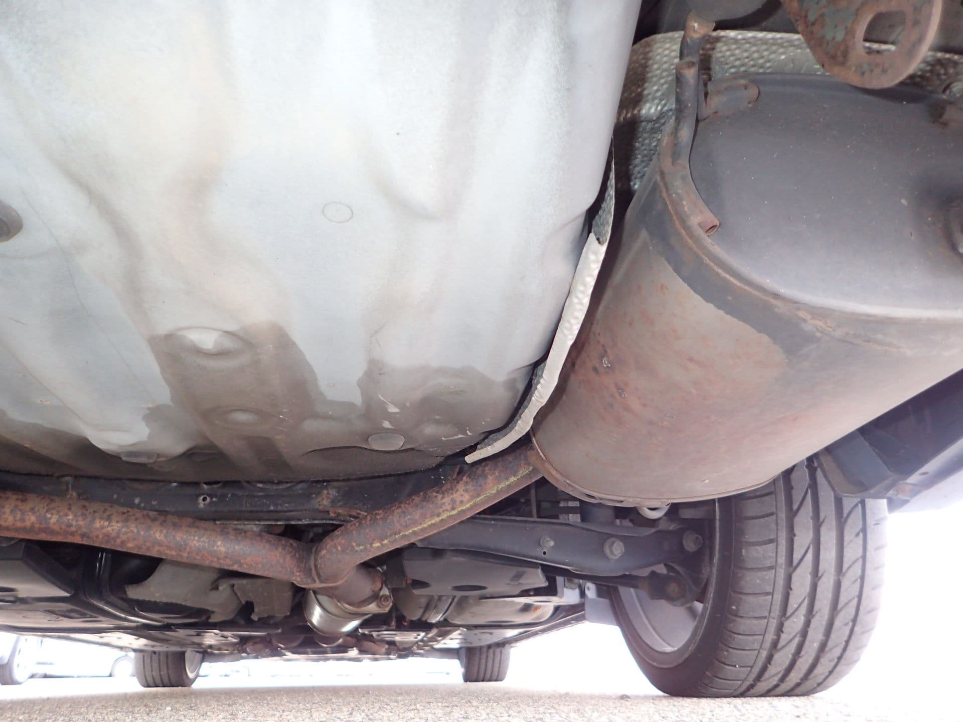 Vehicle SU00001170 large view 17