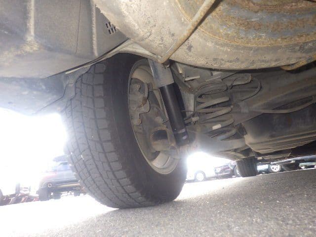 Vehicle SU00001166 large view 16