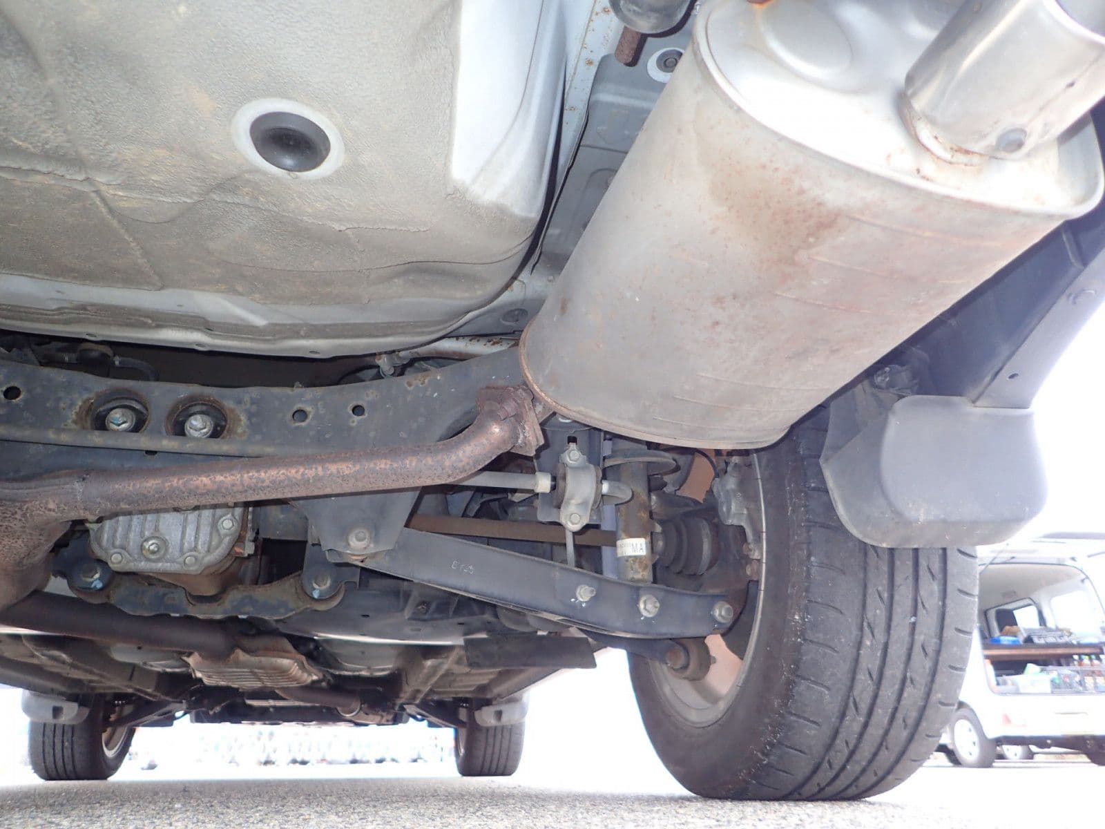 Vehicle SU00001134 large view 17