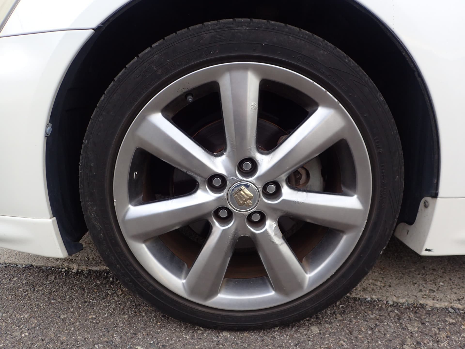 Vehicle SU00001185 large view 10