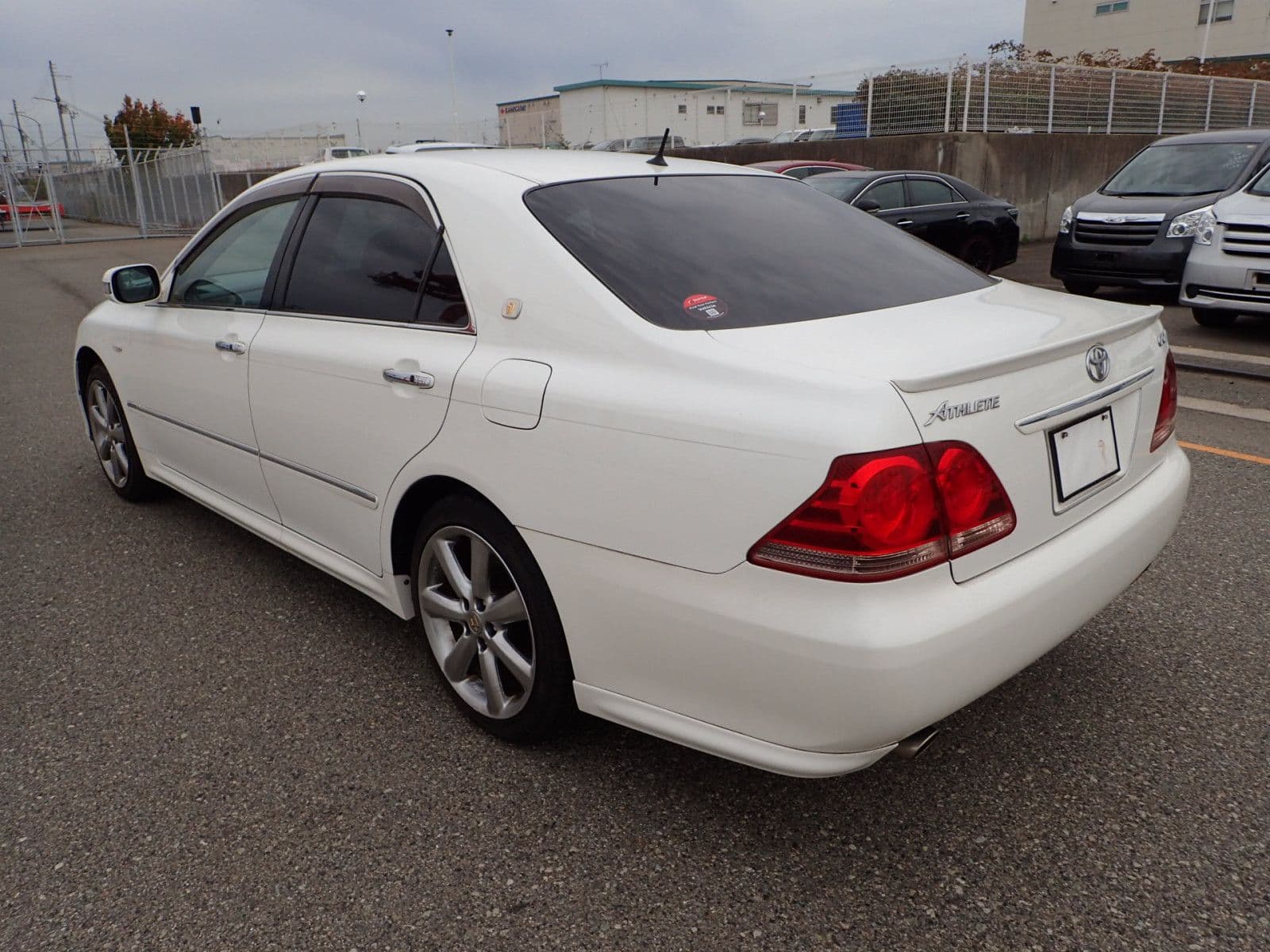 Vehicle SU00001148 large view 4