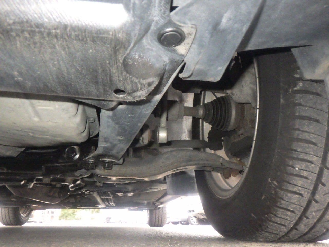 Vehicle SU00001141 large view 16