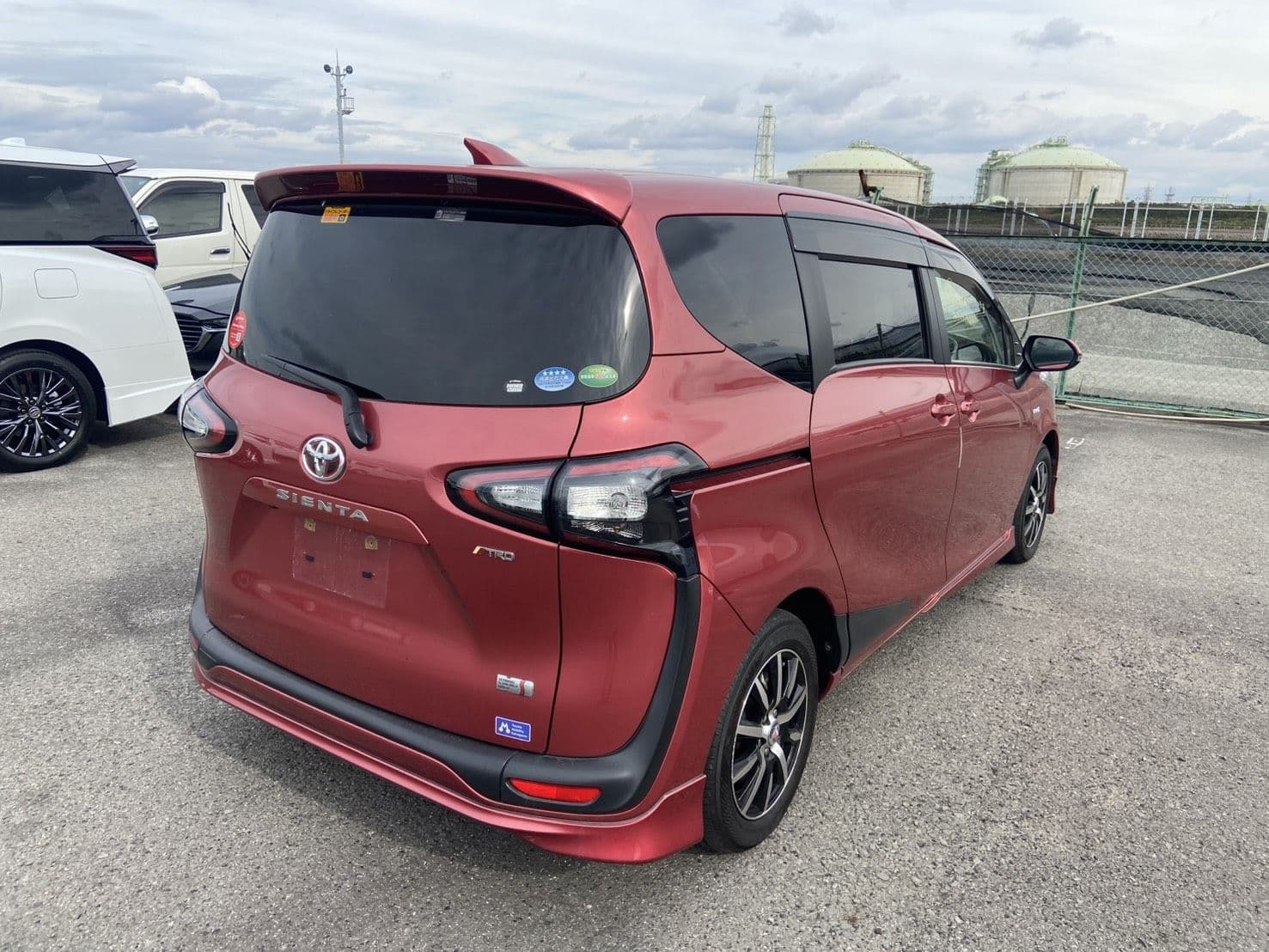 Vehicle SU00001182 large view 5