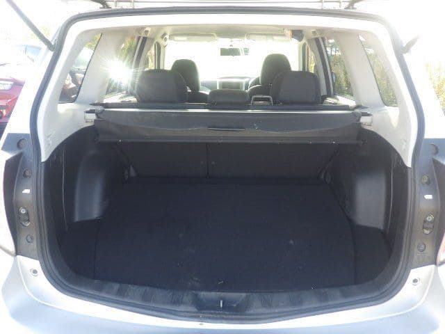 Vehicle SU00001155 large view 24