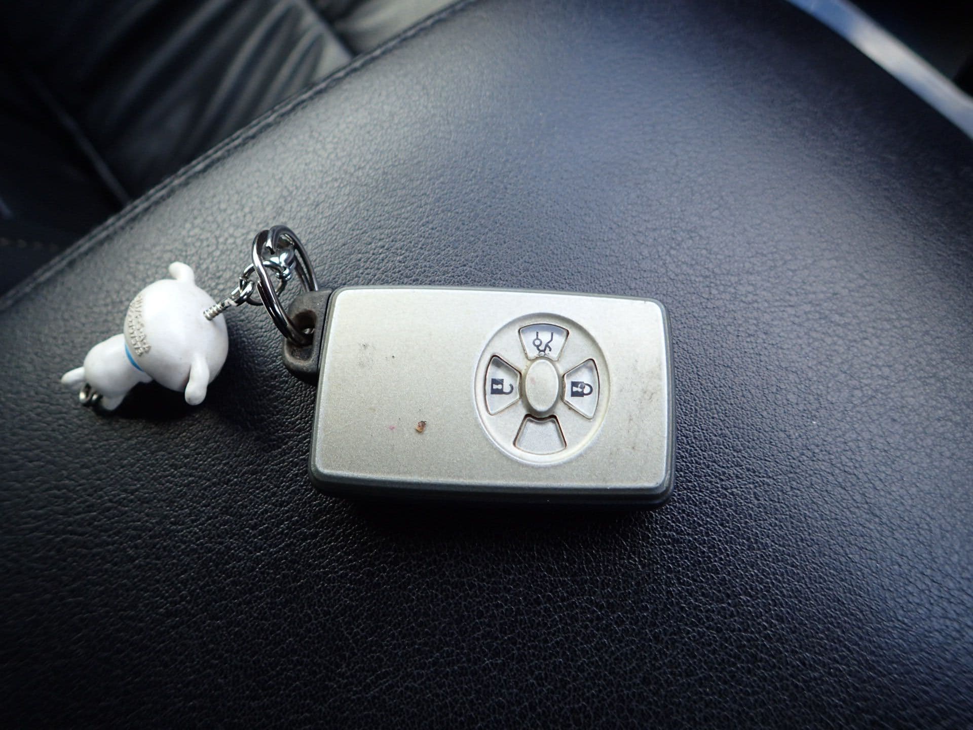 Vehicle SU00001170 large view 34