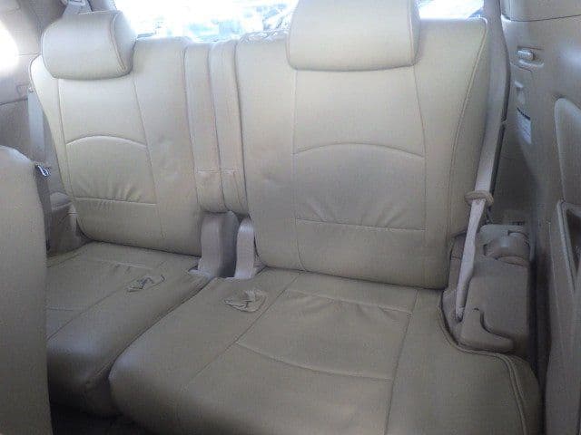 Vehicle SU00001166 large view 27