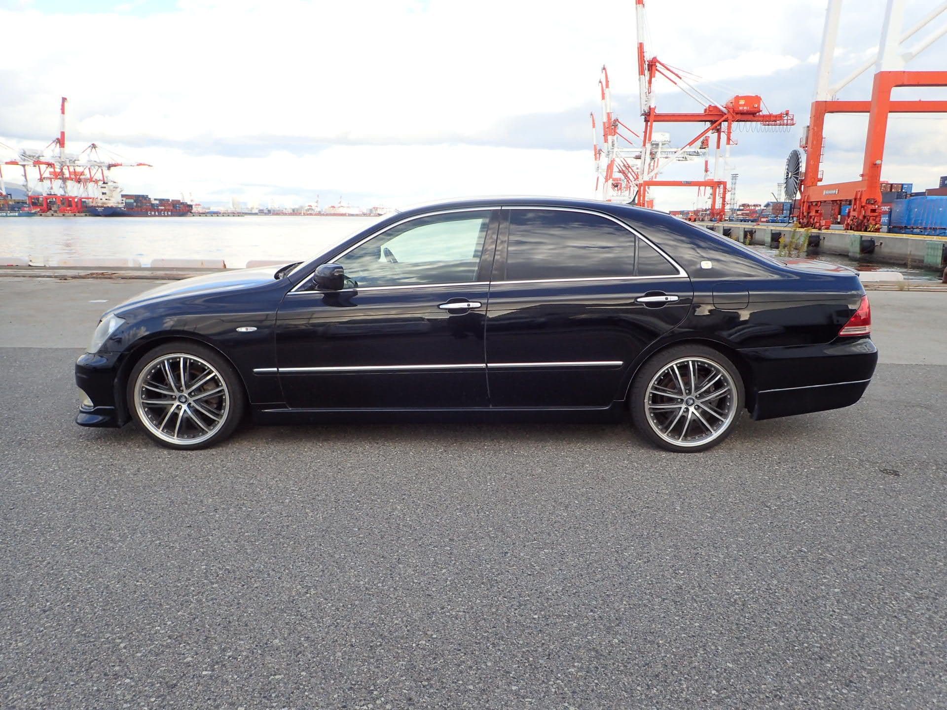 Vehicle SU00001170 large view 3