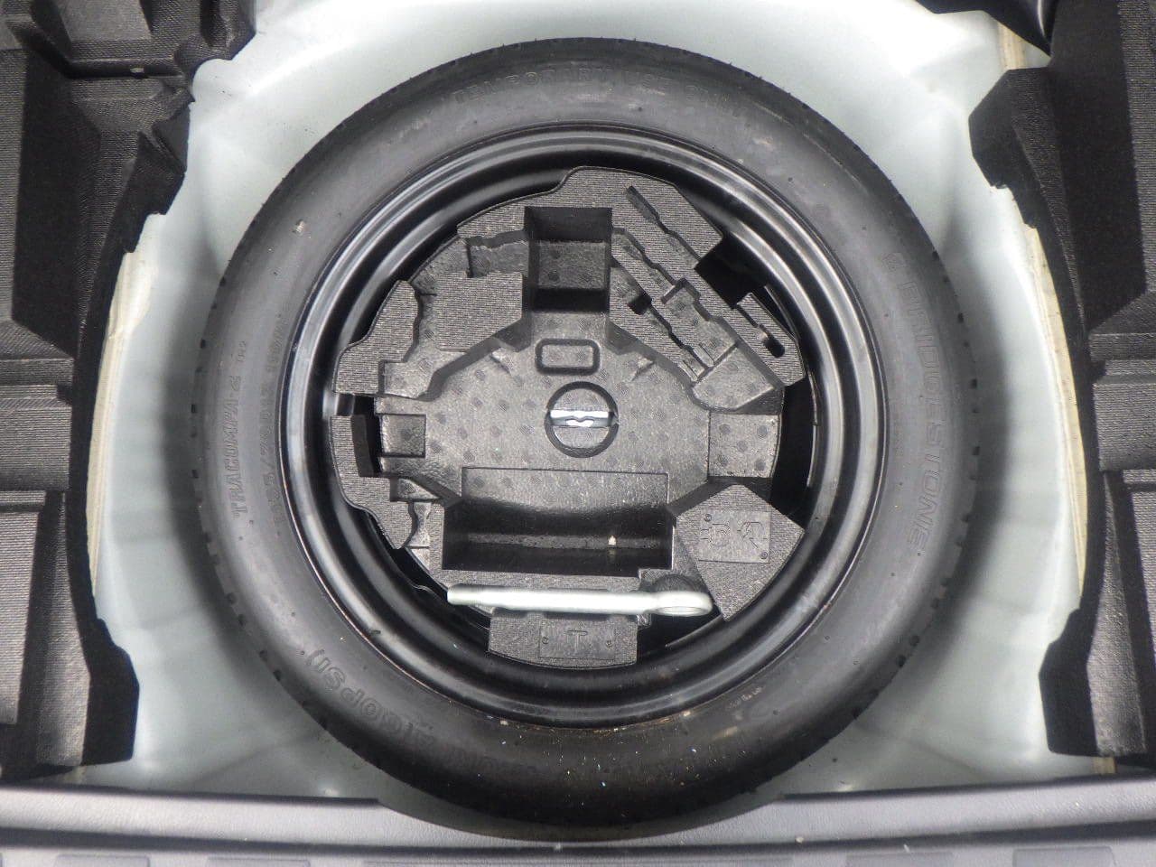 Vehicle SU00001130 large view 38