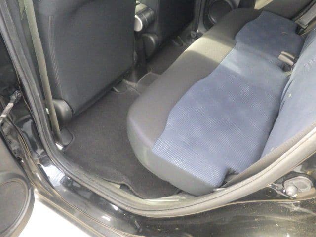 Vehicle SU00001160 large view 25