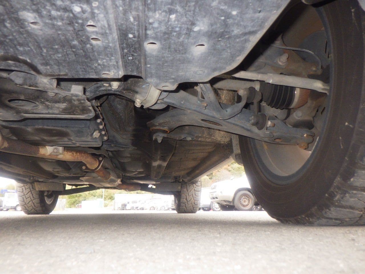 Vehicle SU00001158 large view 16