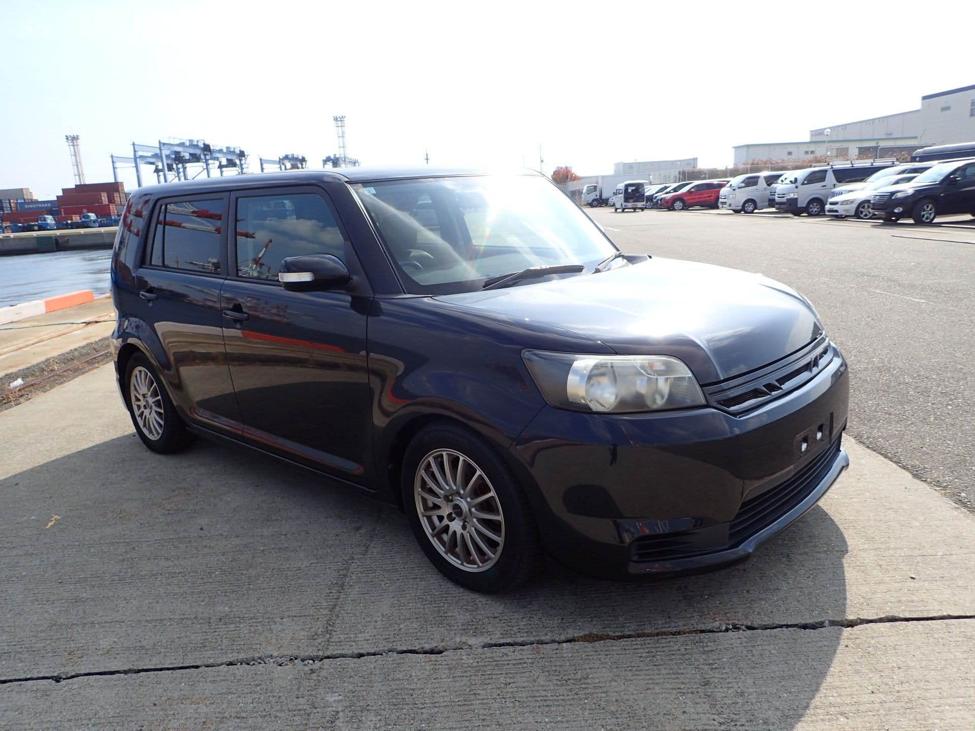 Vehicle SU00001180 large view 8