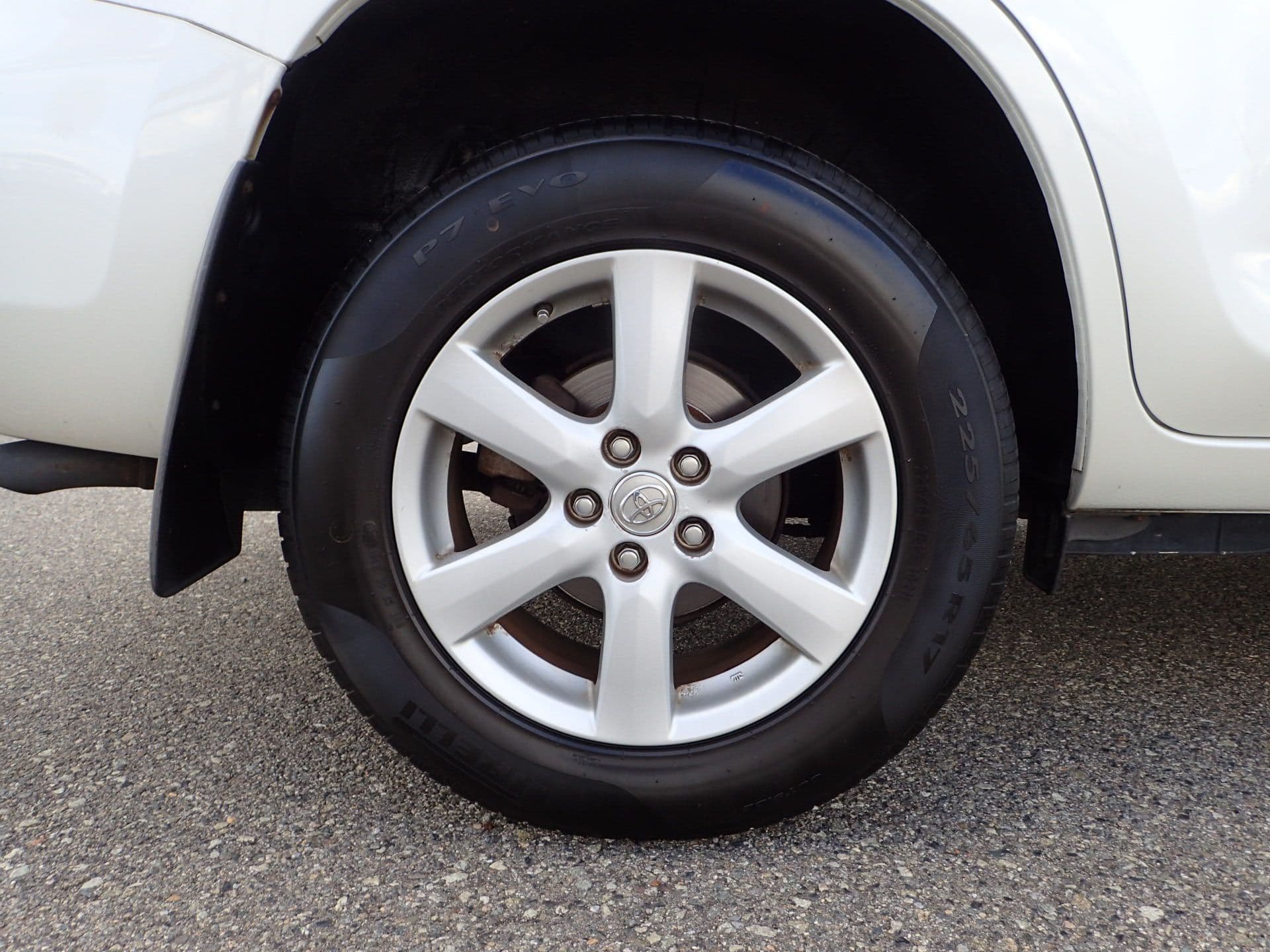 Vehicle SU00001175 large view 12