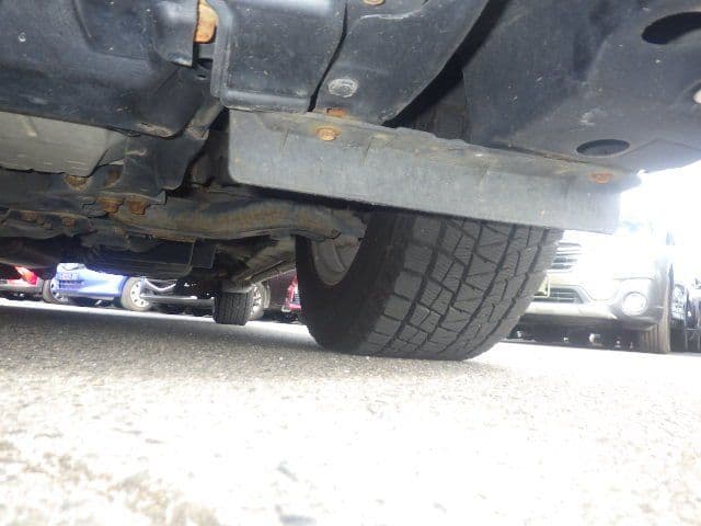 Vehicle SU00001166 large view 15