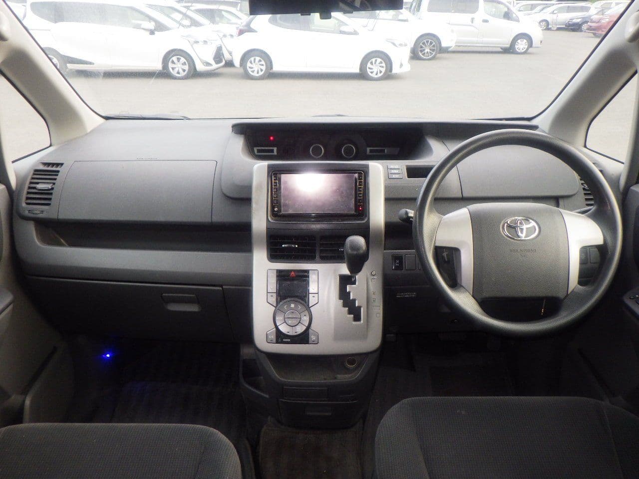 Vehicle SU00001159 large view 29