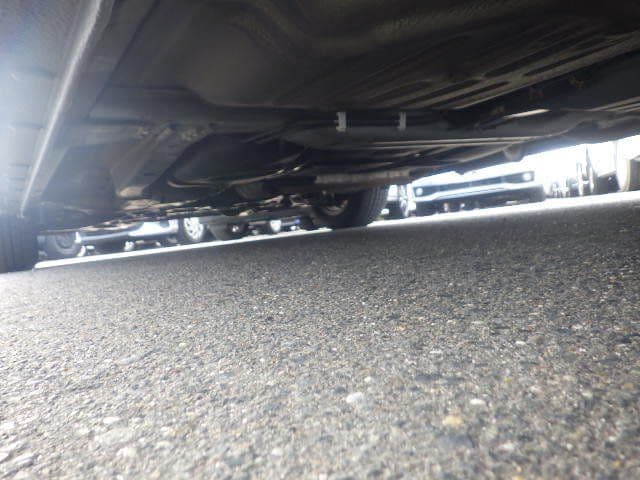 Vehicle SU00001160 large view 19