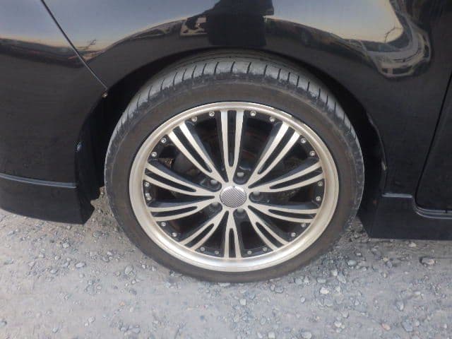 Vehicle SU00001168 large view 11