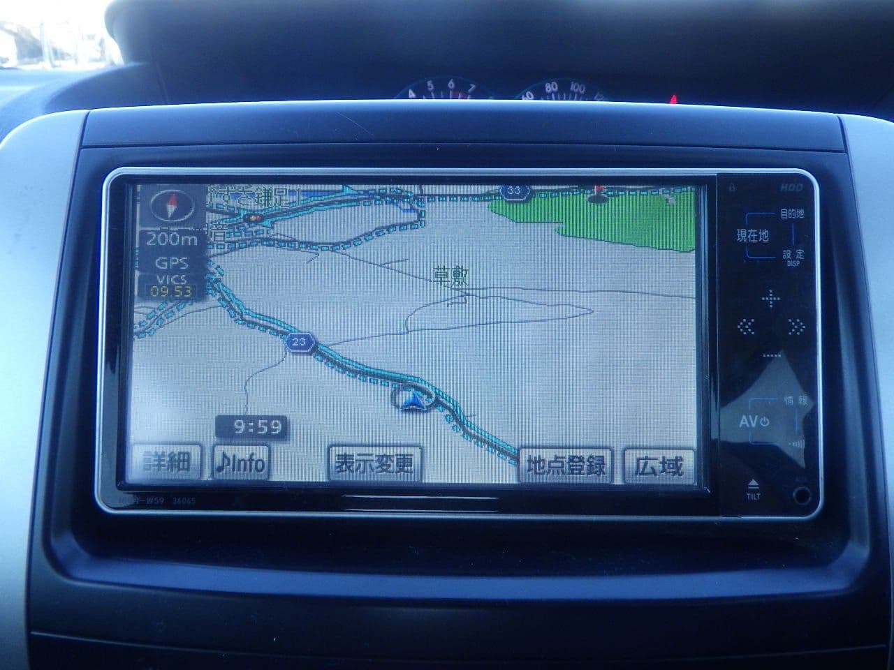 Vehicle SU00001169 large view 30