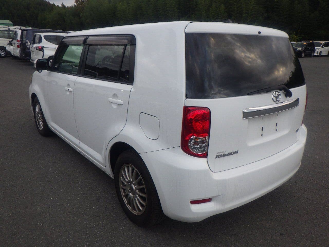 Vehicle SU00001141 large view 4