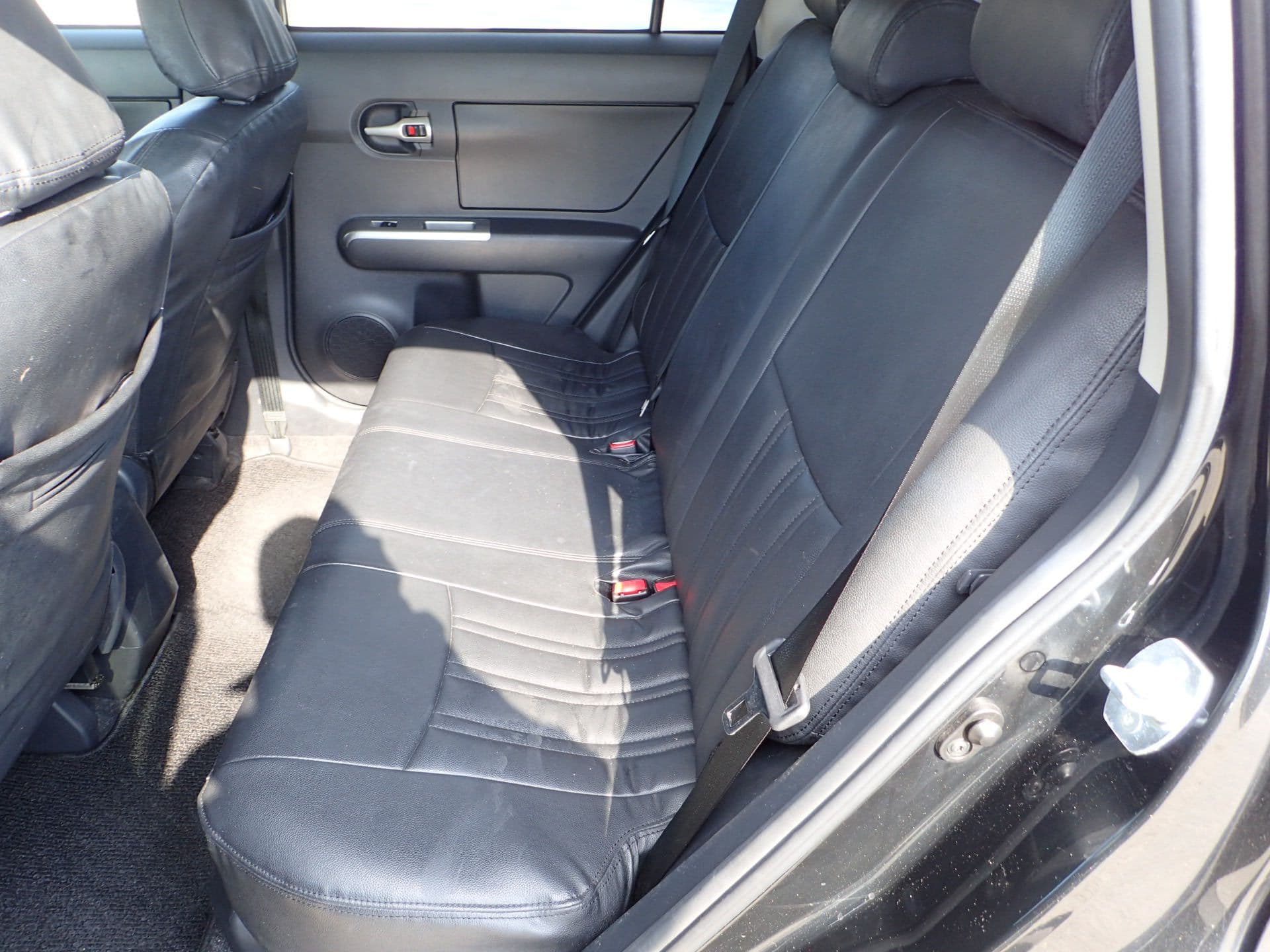 Vehicle SU00001180 large view 25