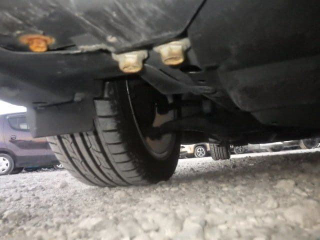 Vehicle SU00001167 large view 14