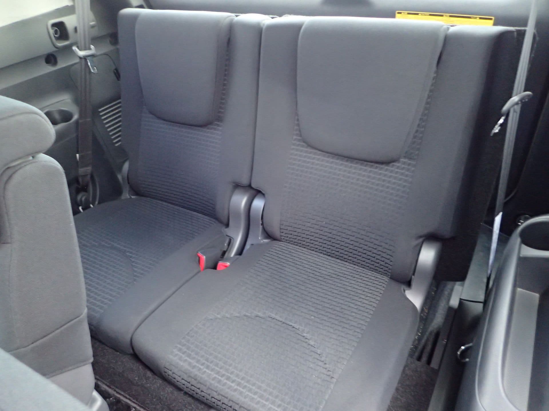 Vehicle SU00001175 large view 26