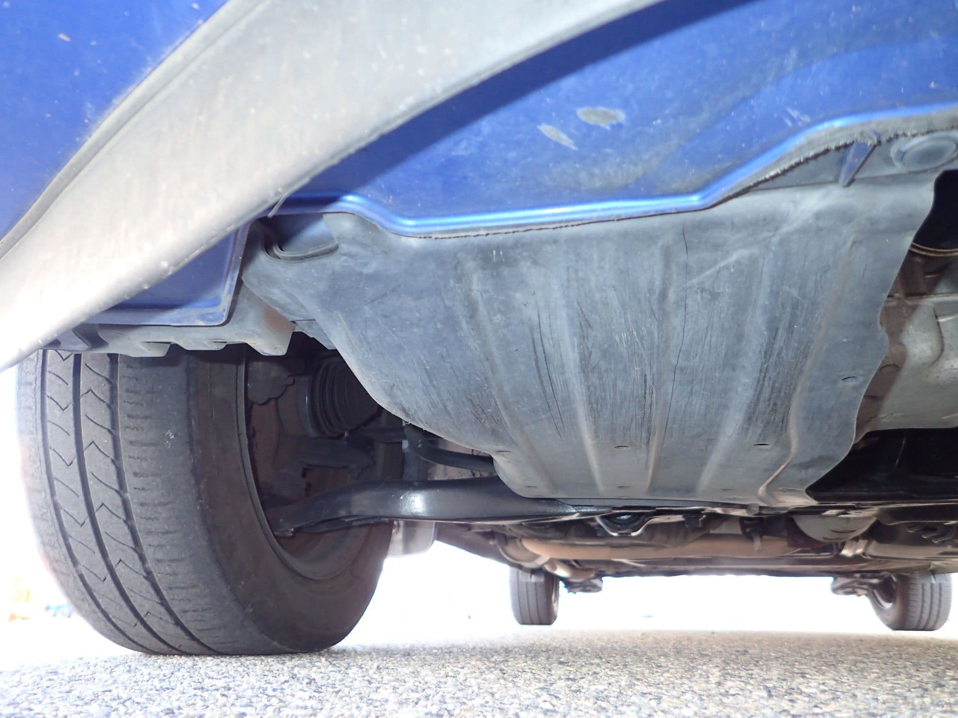 Vehicle SU00001172 large view 14