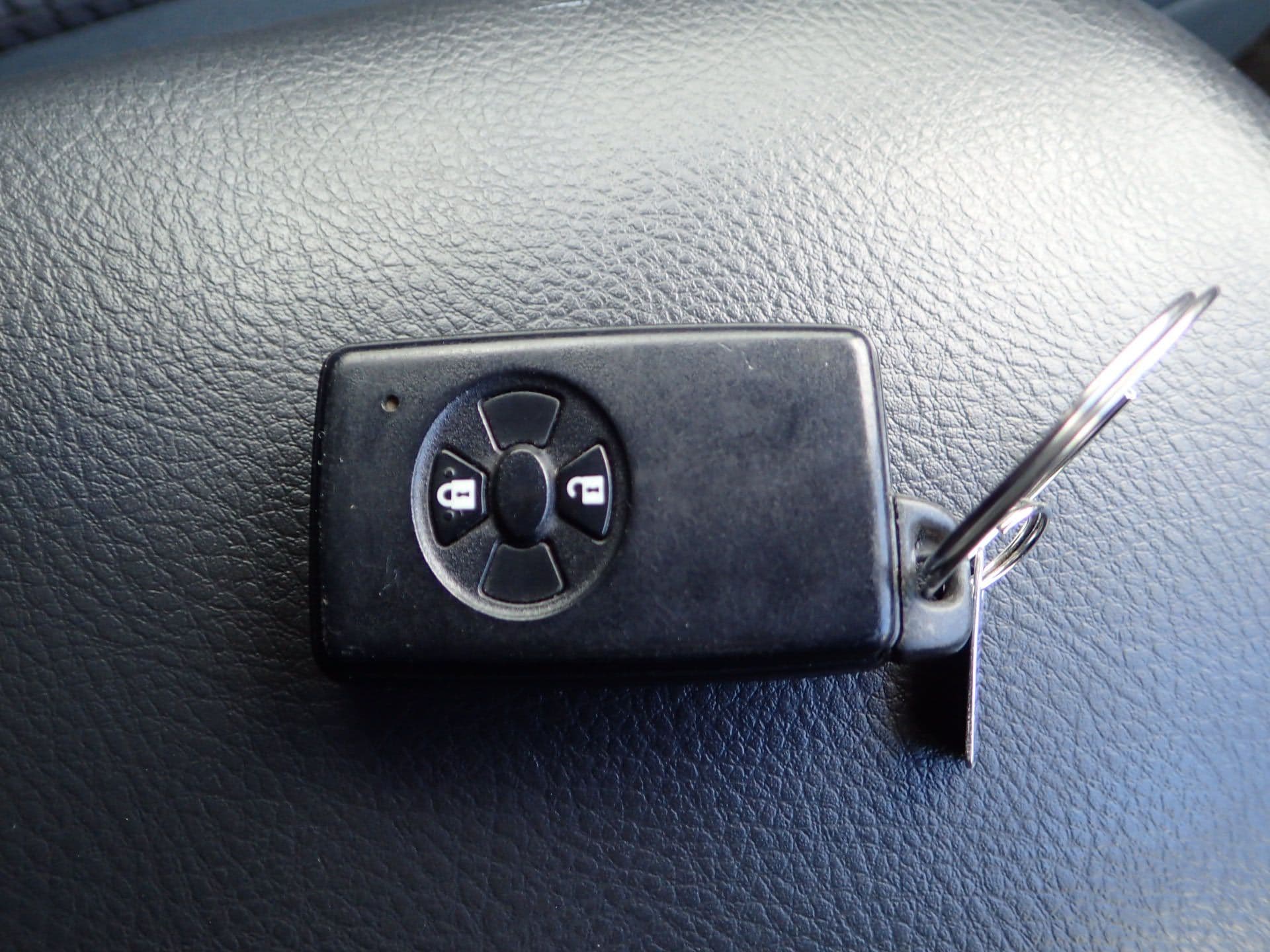 Vehicle SU00001175 large view 37