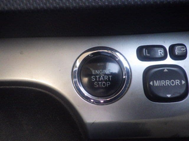 Vehicle SU00001157 large view 34