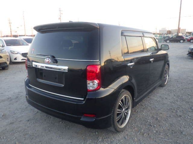 Vehicle SU00001168 large view 4