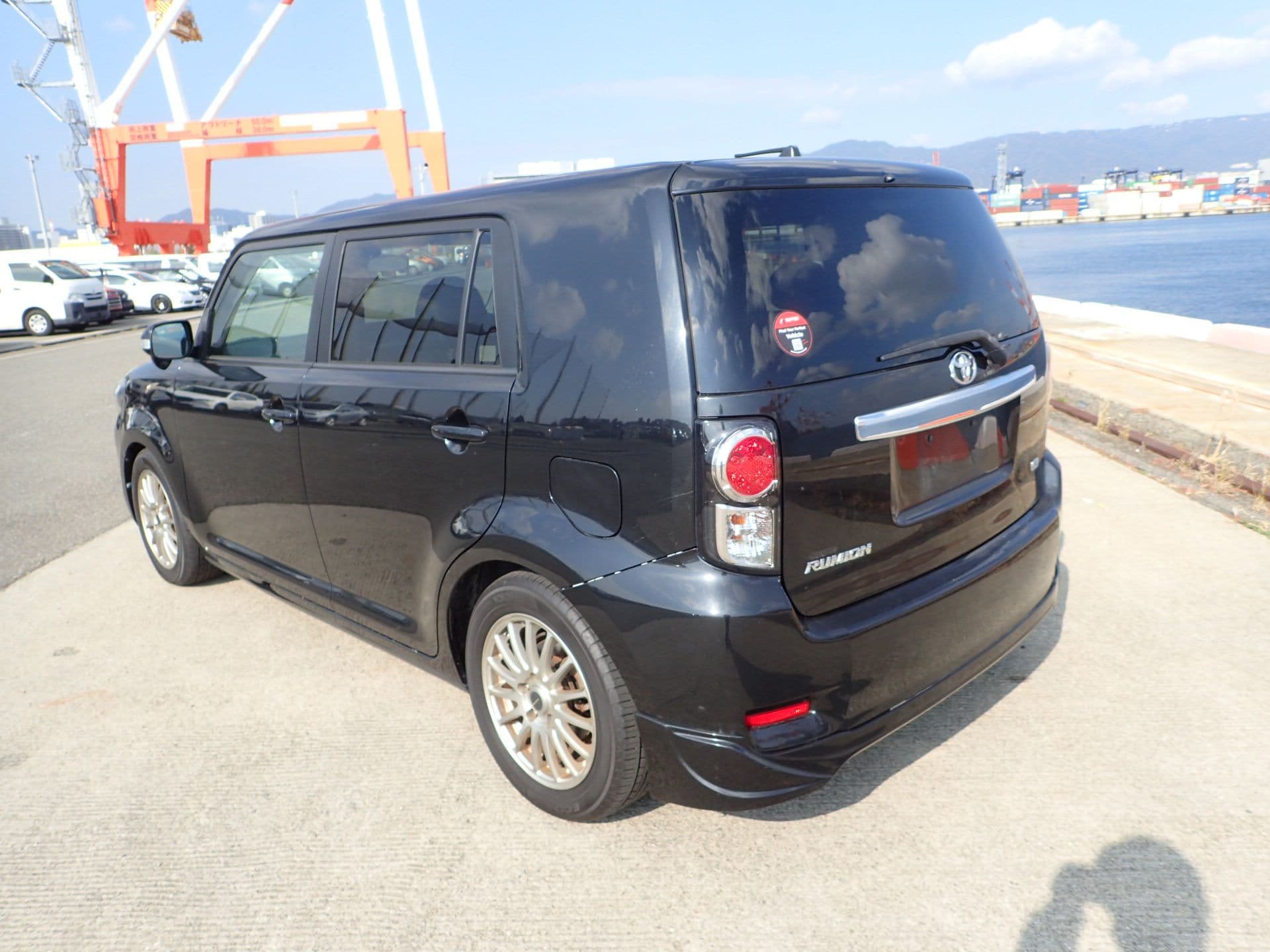 Vehicle SU00001180 large view 4