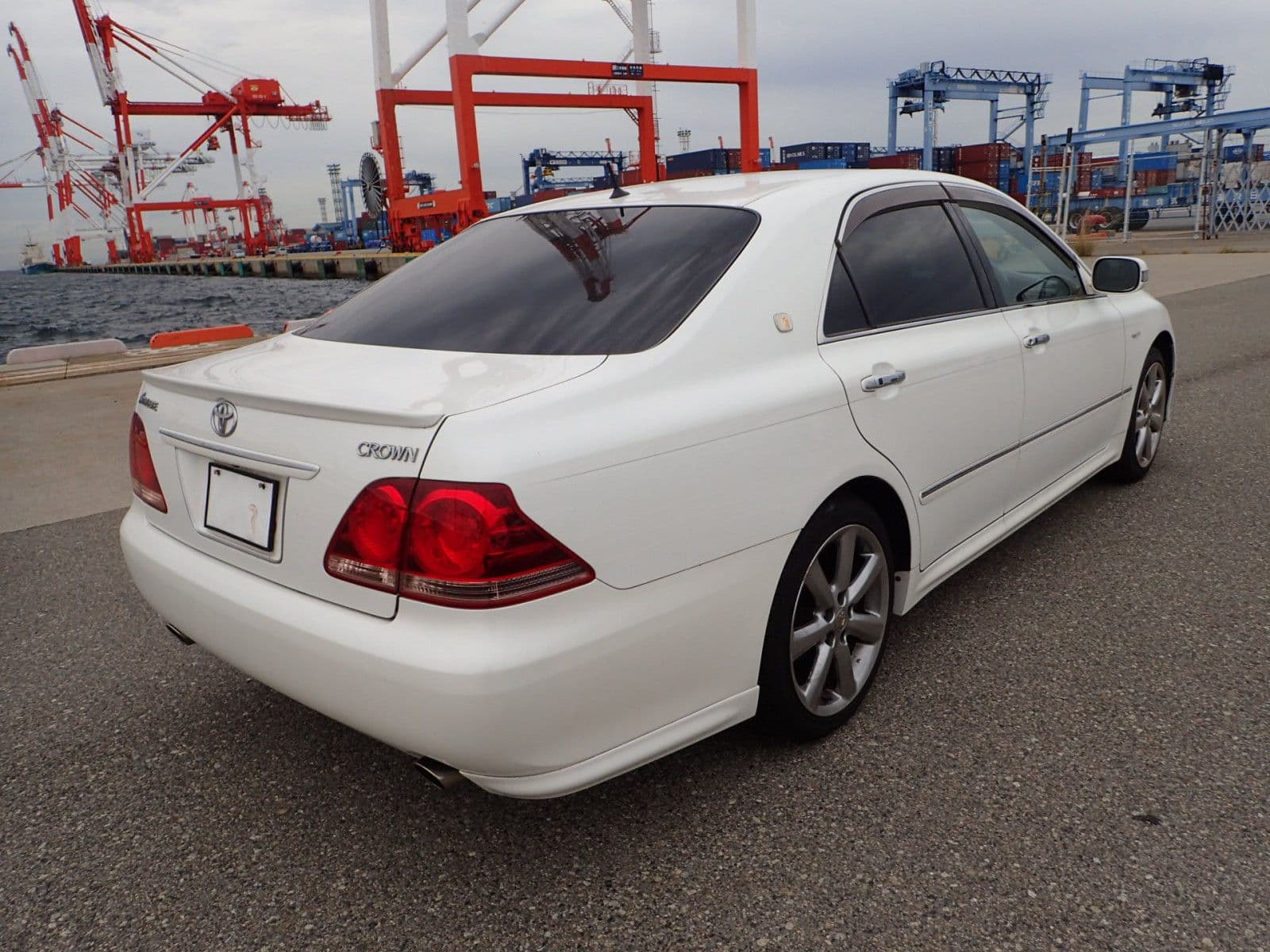 Vehicle SU00001148 large view 6