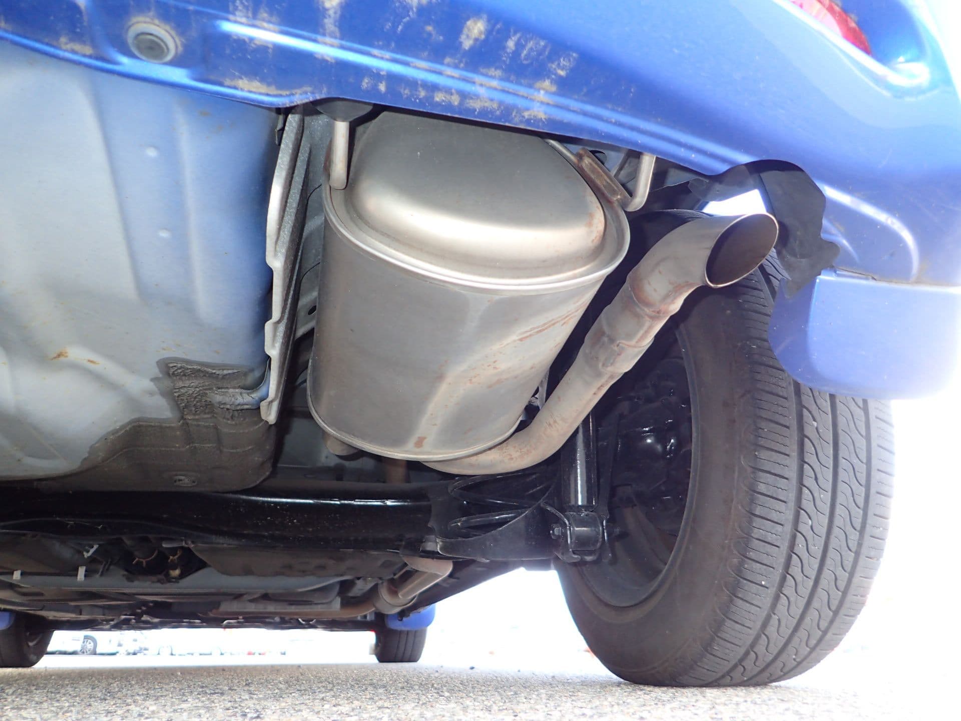 Vehicle SU00001172 large view 17