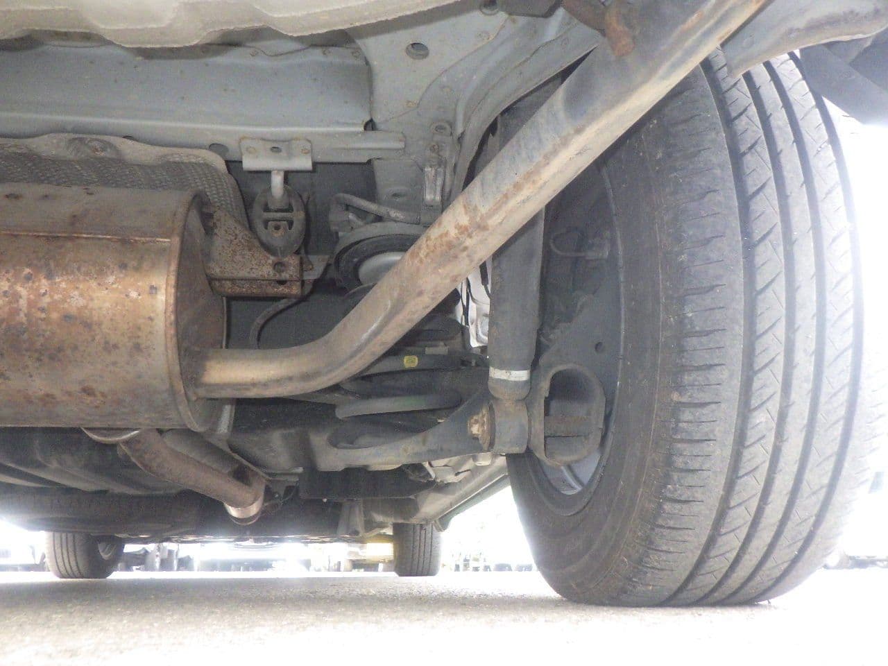 Vehicle SU00001150 large view 17