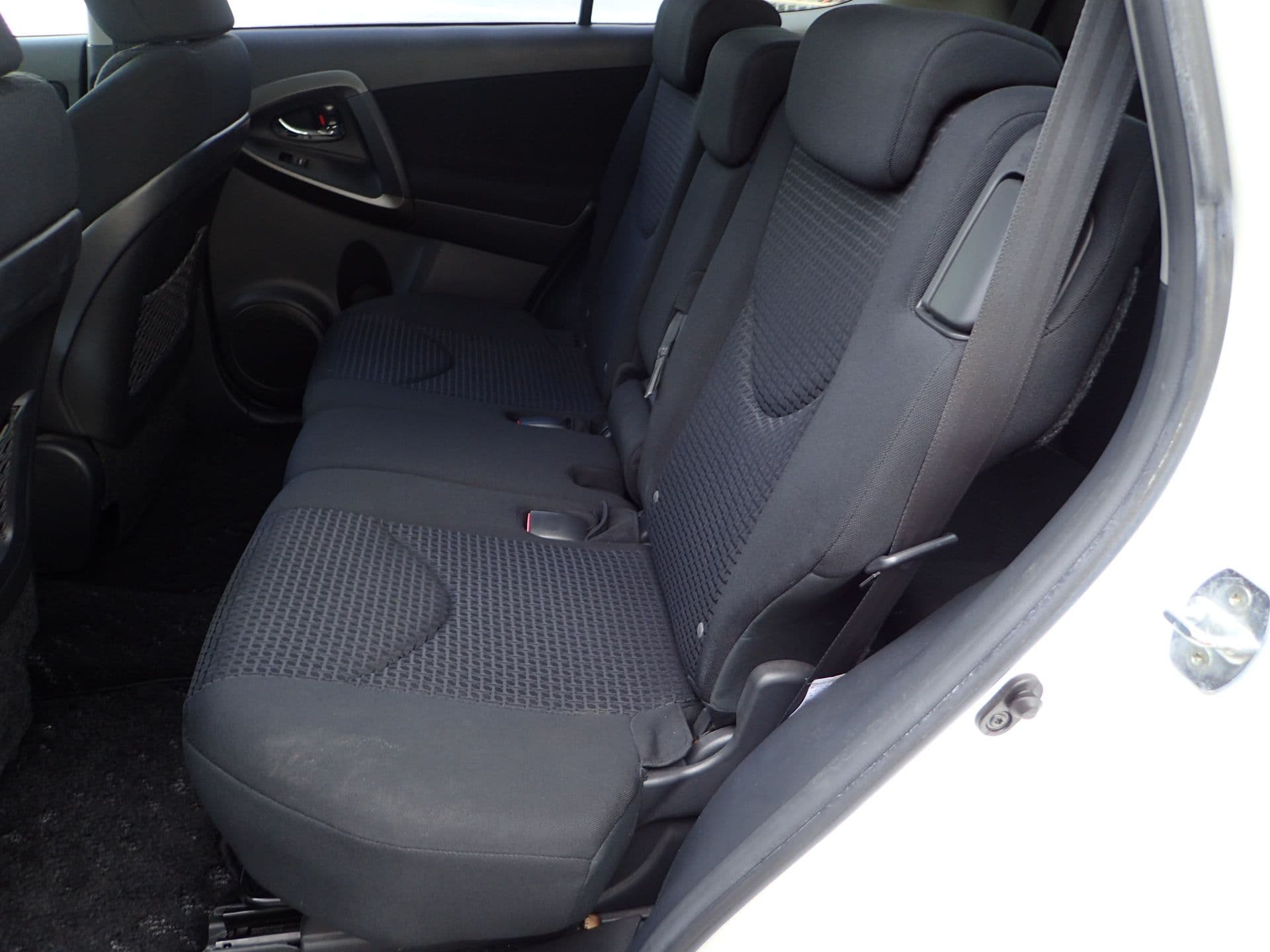 Vehicle SU00001175 large view 27