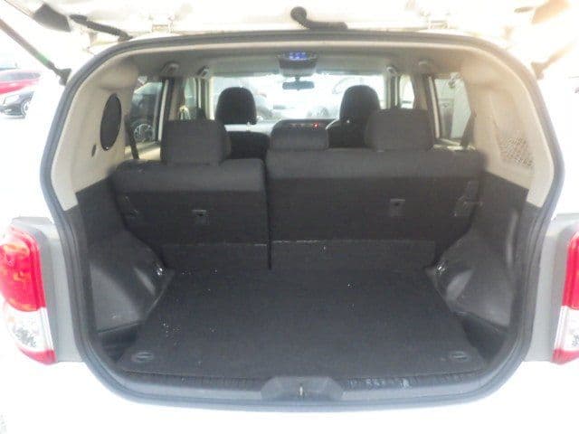 Vehicle SU00001167 large view 24