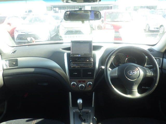 Vehicle SU00001177 large view 27